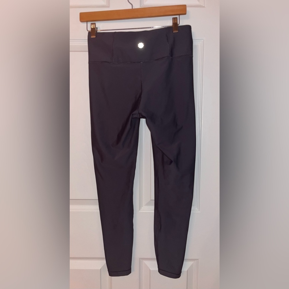 Athleta Gray Interval Leggings Medium - Picture 2 of 4